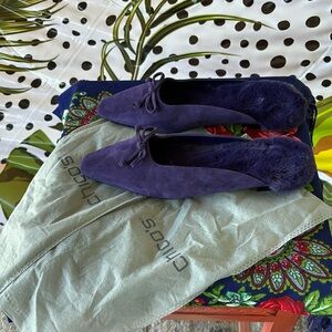 Chicos NWT Size 8 Midnight Violet Suede Flats, Poly Faux Fur Soles
